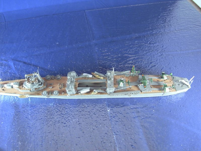 特殊潜航艇母艦　日進（1/700、アオシマ）の完成写真（上から）