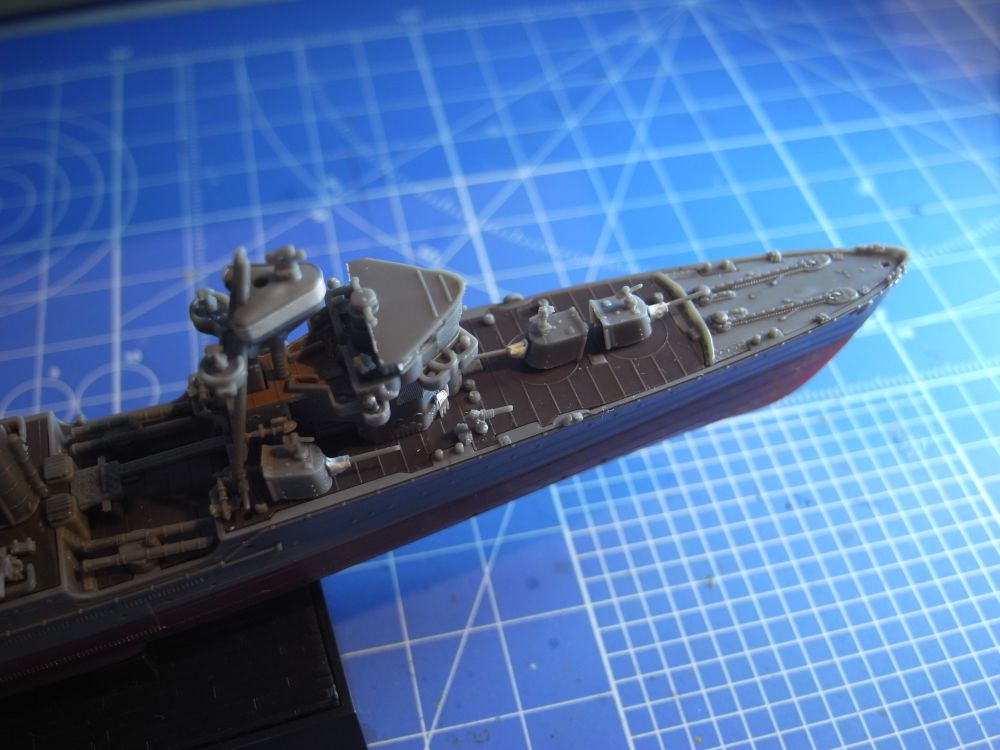 多摩（フジミ、艦NEXT、1/700）の機銃　艦首